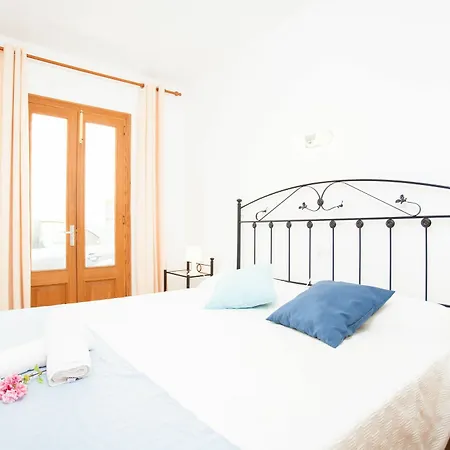 Es Faro Holiday home *